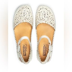 NWOT! Pikolinos Womens Jerez Mary Jane Shoes, Nata, 39
